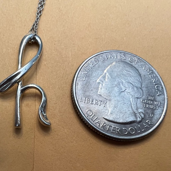 Tiffany and Co. Elsa Peretti ‘h’ initial necklace - Picture 7 of 8